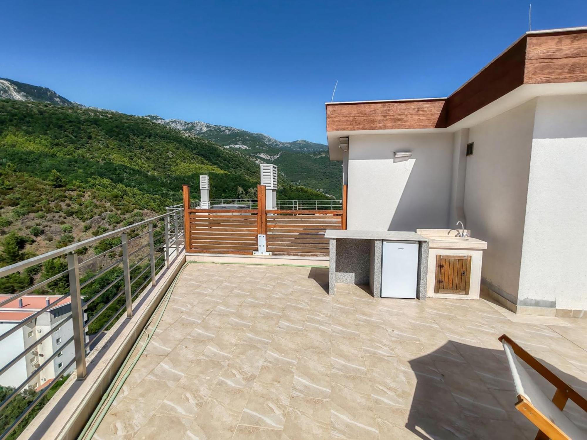 Sunny Side Wellness Resort&Spa Budva Exterior foto