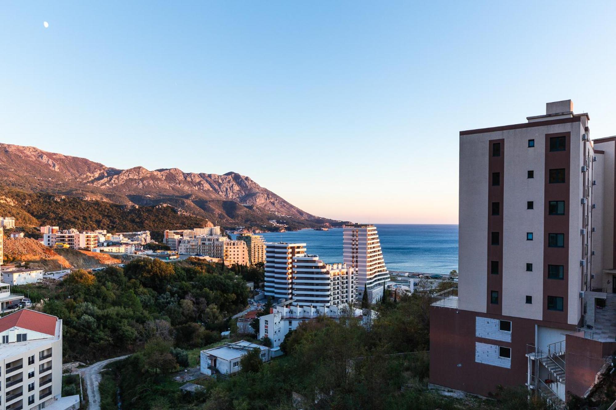 Sunny Side Wellness Resort&Spa Budva Exterior foto