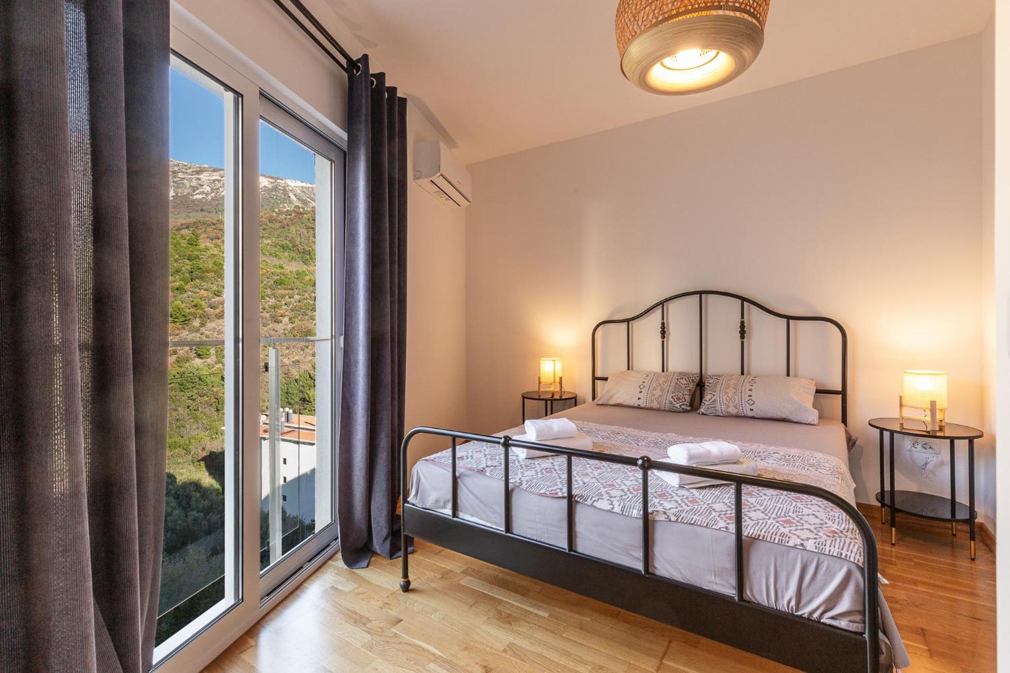 Sunny Side Wellness Resort&Spa Budva Exterior foto