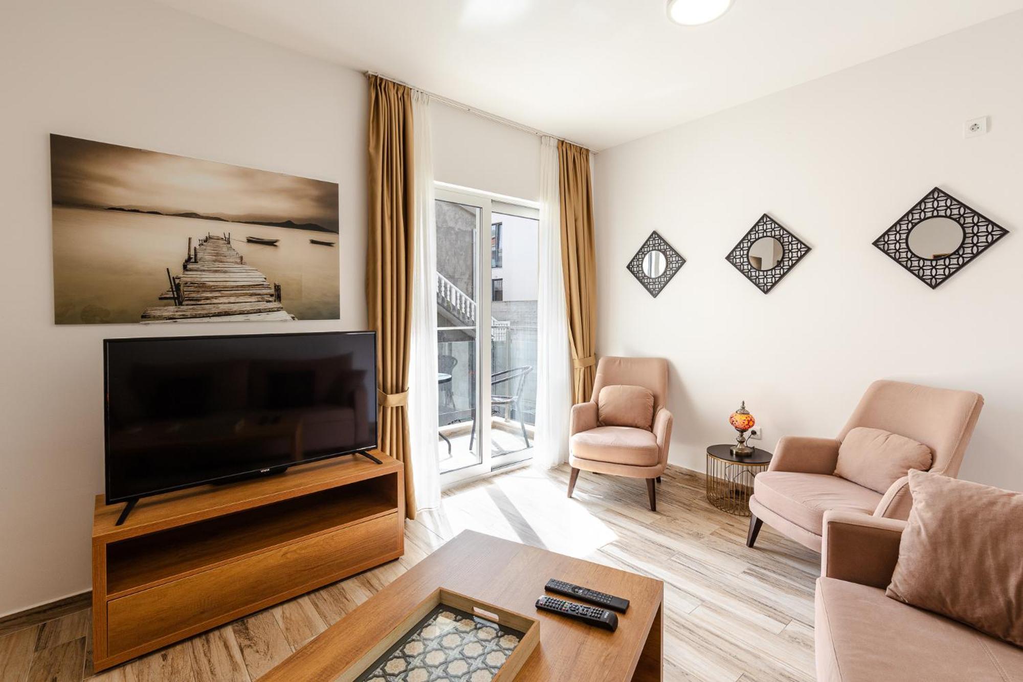 Sunny Side Wellness Resort&Spa Budva Exterior foto