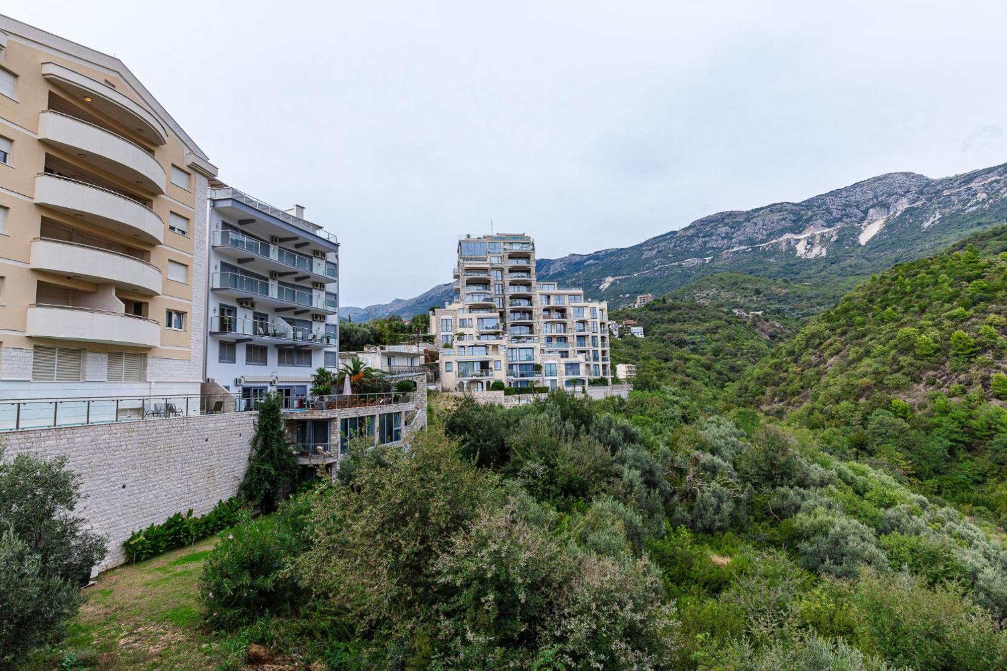 Sunny Side Wellness Resort&Spa Budva Exterior foto